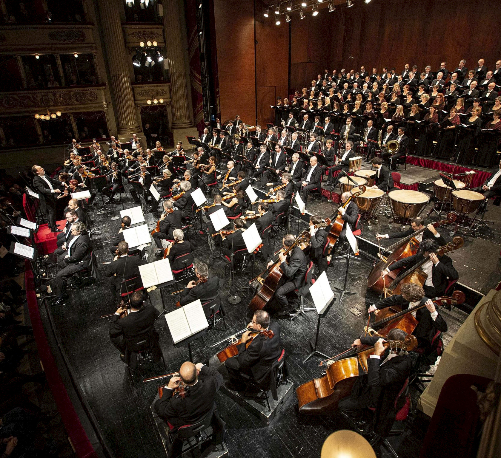 Il Teatro alla Scala debutta all'Arena di Verona